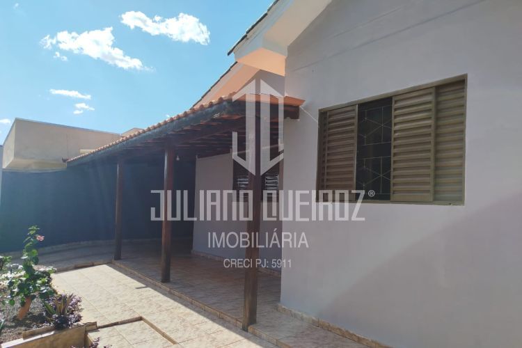 Juliano Queiroz Corretor de Imóveis - Patos de Minas/MG