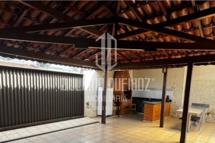 Juliano Queiroz Corretor de Imóveis - Patos de Minas/MG