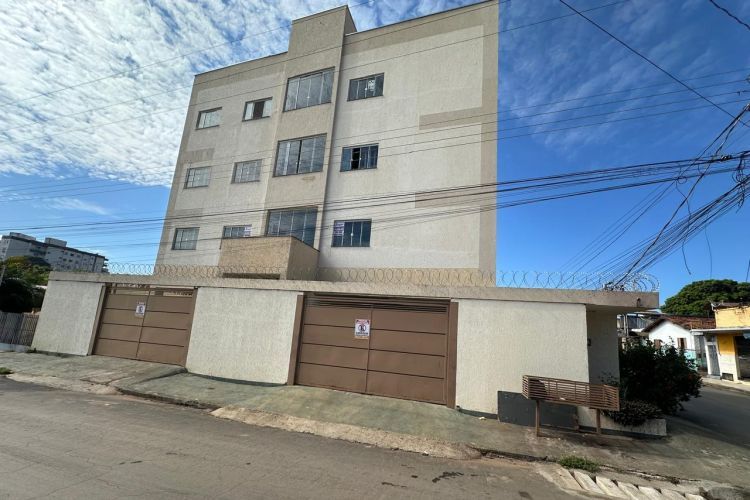 Juliano Queiroz Corretor de Imóveis - Patos de Minas/MG